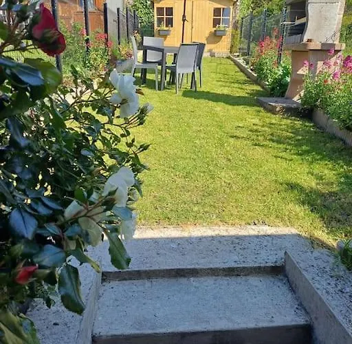 Le 2 F Appartement *