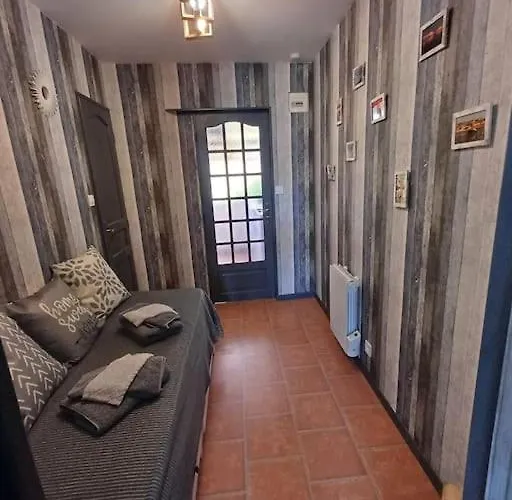 Le 2 F Appartement *